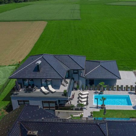 Luxurioese Penthaus Wohnung Аніф Екстер'єр фото