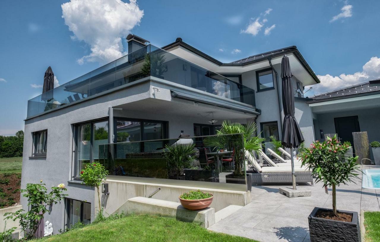 Luxurioese Penthaus Wohnung Аніф Екстер'єр фото